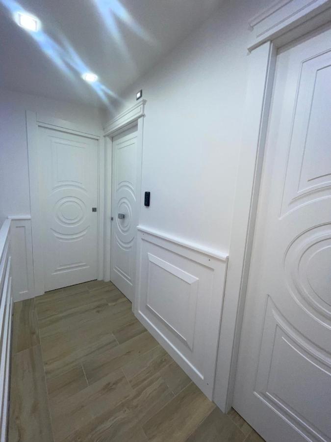 Le Chic Rooms Nápoles Exterior foto